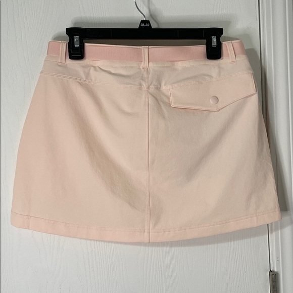 Outdoor Voices RecTrek NWOT Belted Skirt Zipper Pockets Sz Medium Pink Seashell - Picture 8 of 10